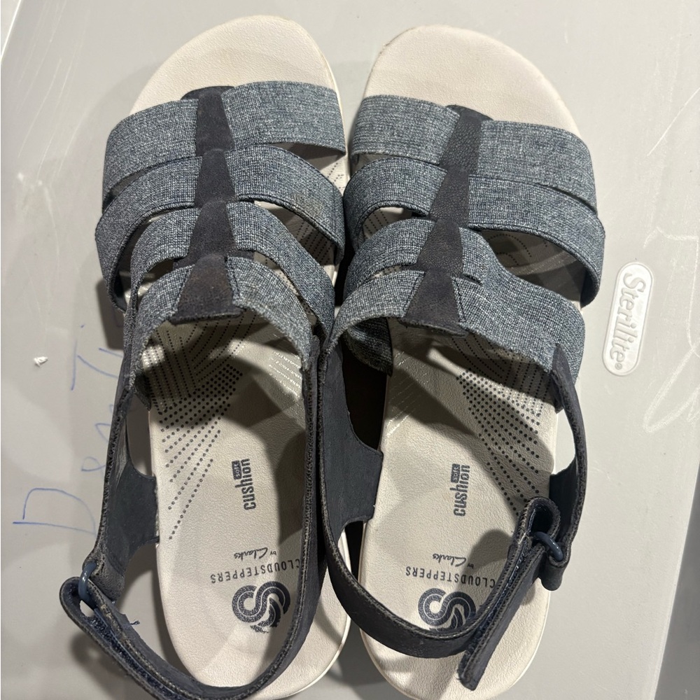 Women’s stretch strap sandals